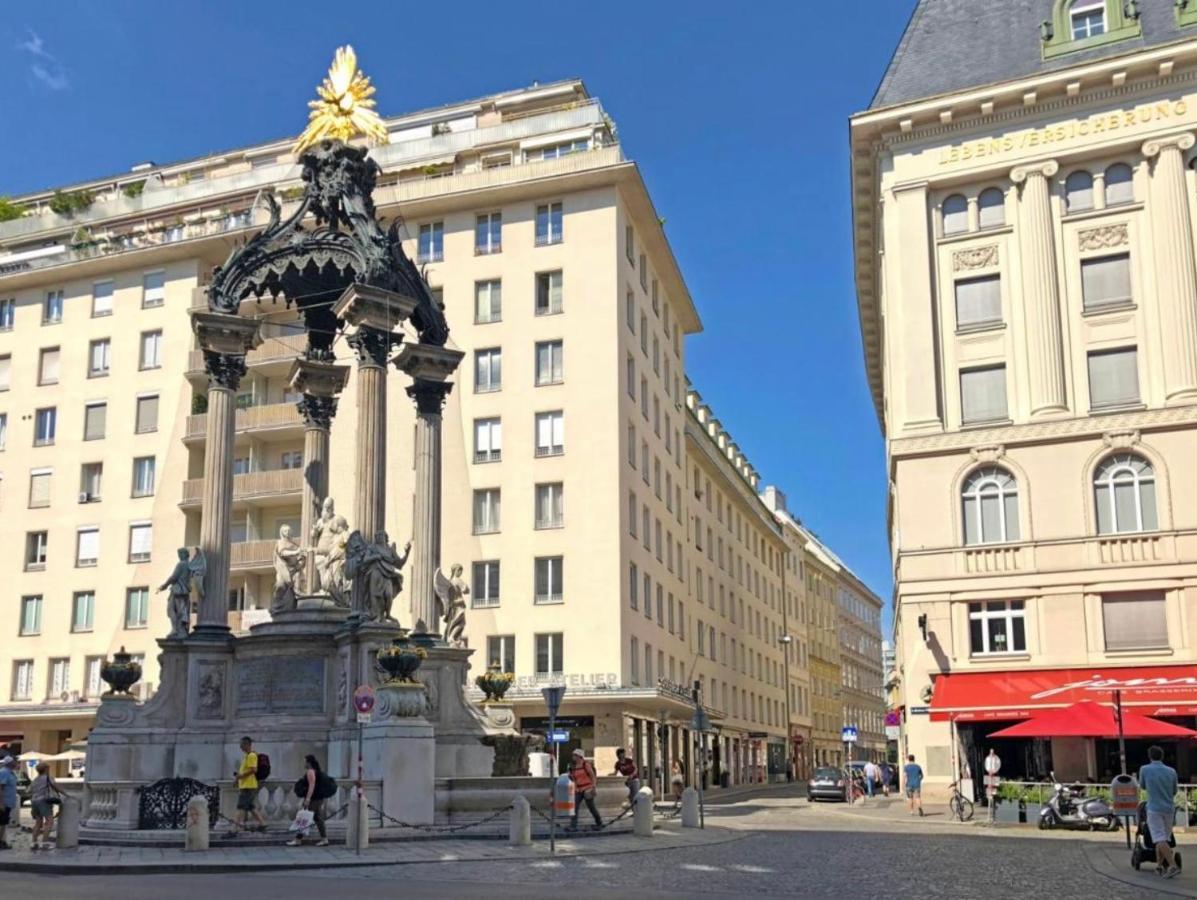 Unique Center Wien